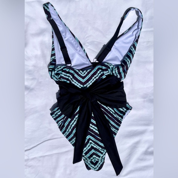 VENUS GIADA ONE-PIECE SWIMSUIT. ‘CLAY BLUE’. SIZE 8. BEACH, RESORT, VACATION! - Picture 5 of 7